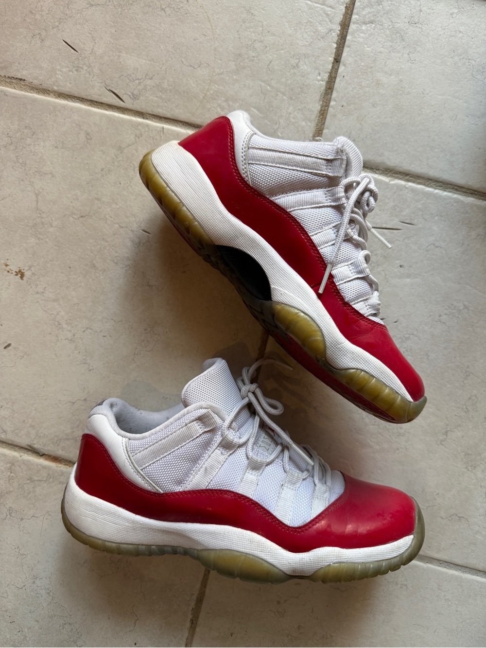 Air Jordan 11 Retro Low 'Cherry Red White Sneakers Athletic Shoes
